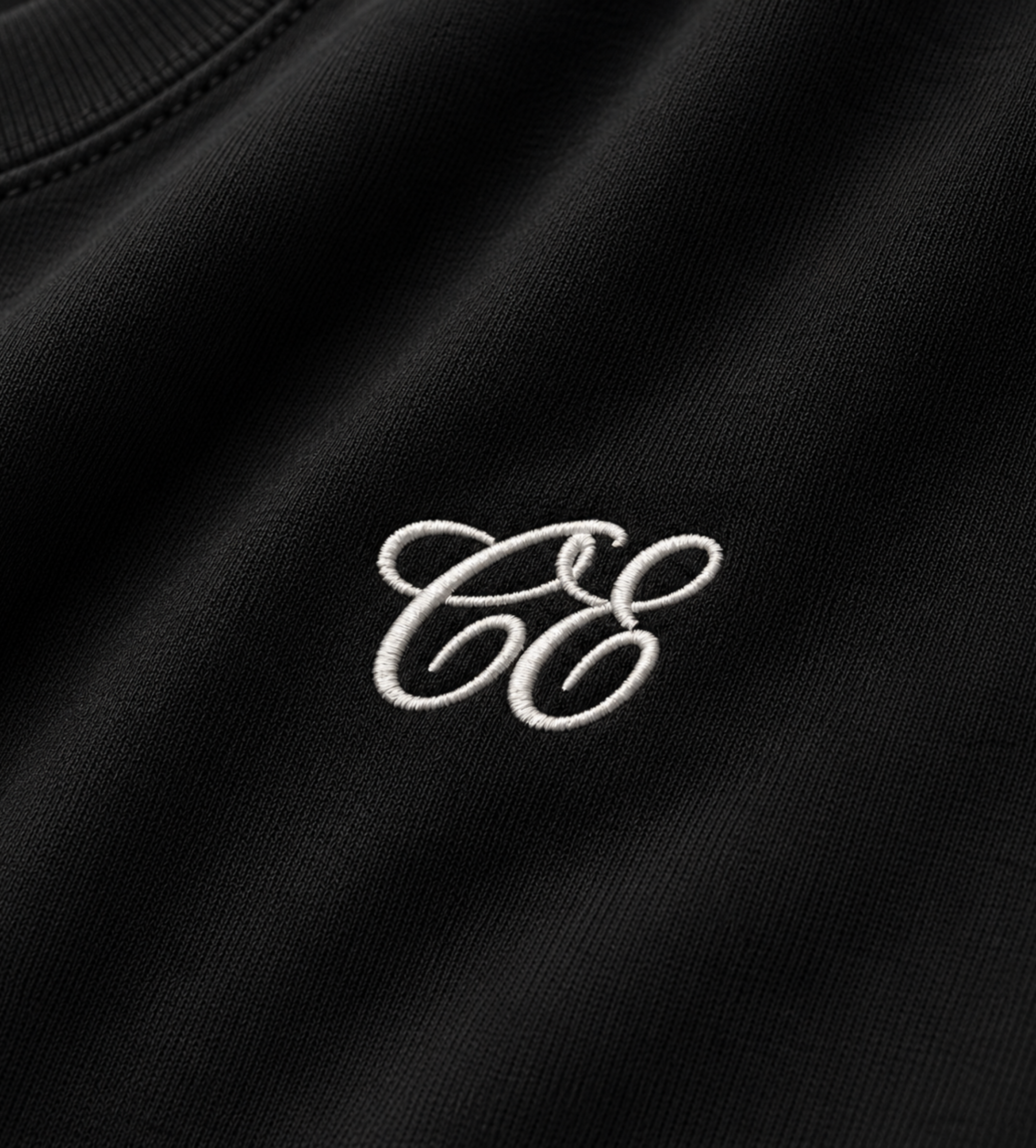 Signature Élitaire Classic T-Shirt